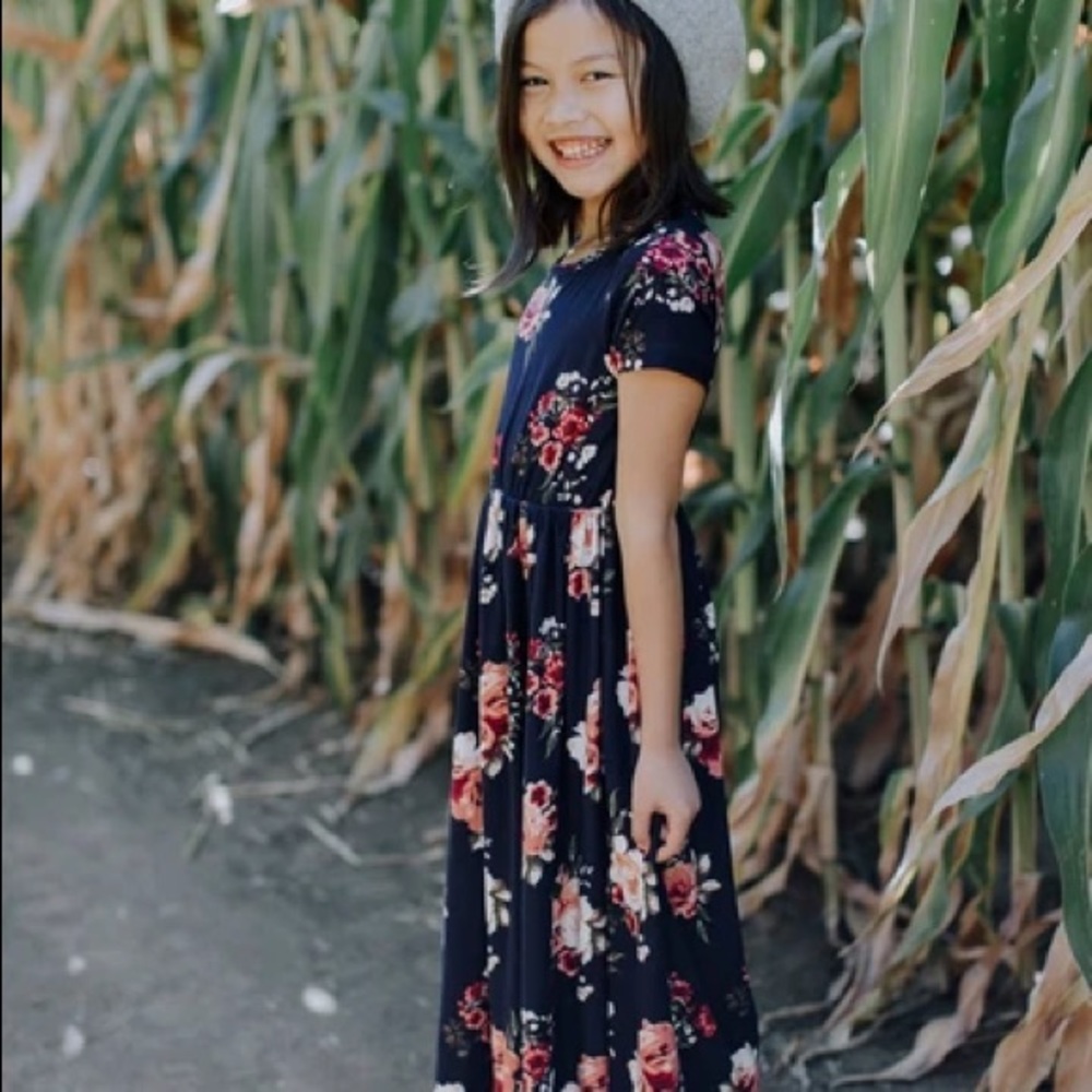 NWT Peyton Bre Floral Maxi Dress